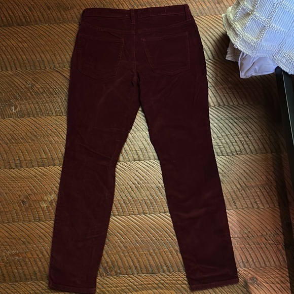 Crimson Universal Thread Corduroy Jeans size 8/29 R - Picture 2 of 4